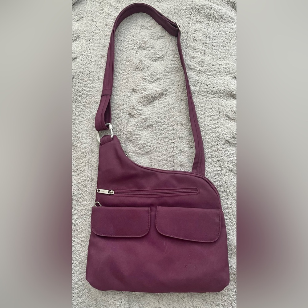 EUC Travelon Travel Crossbody Bag Purse in Eggplant Purple